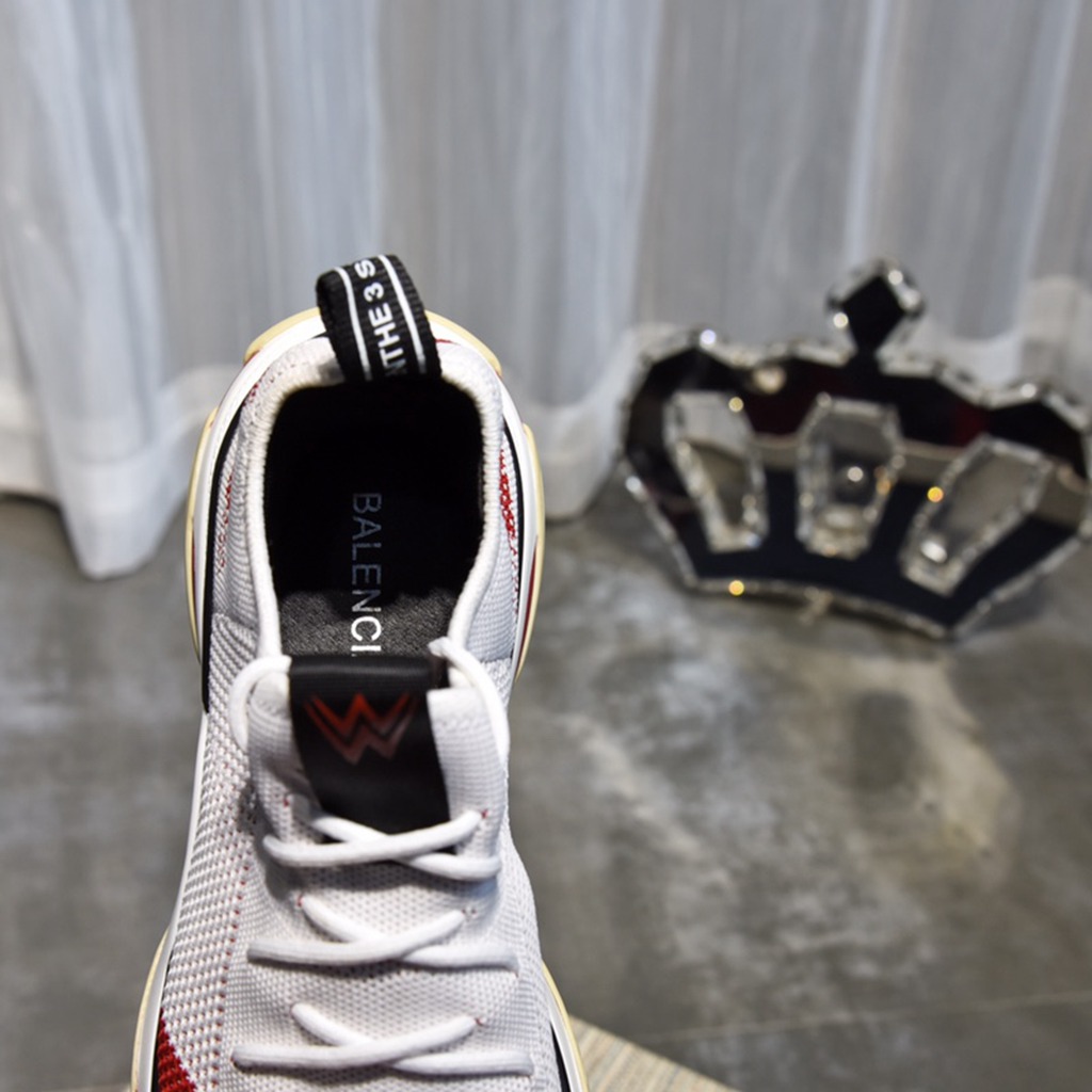 BLG  sneaker